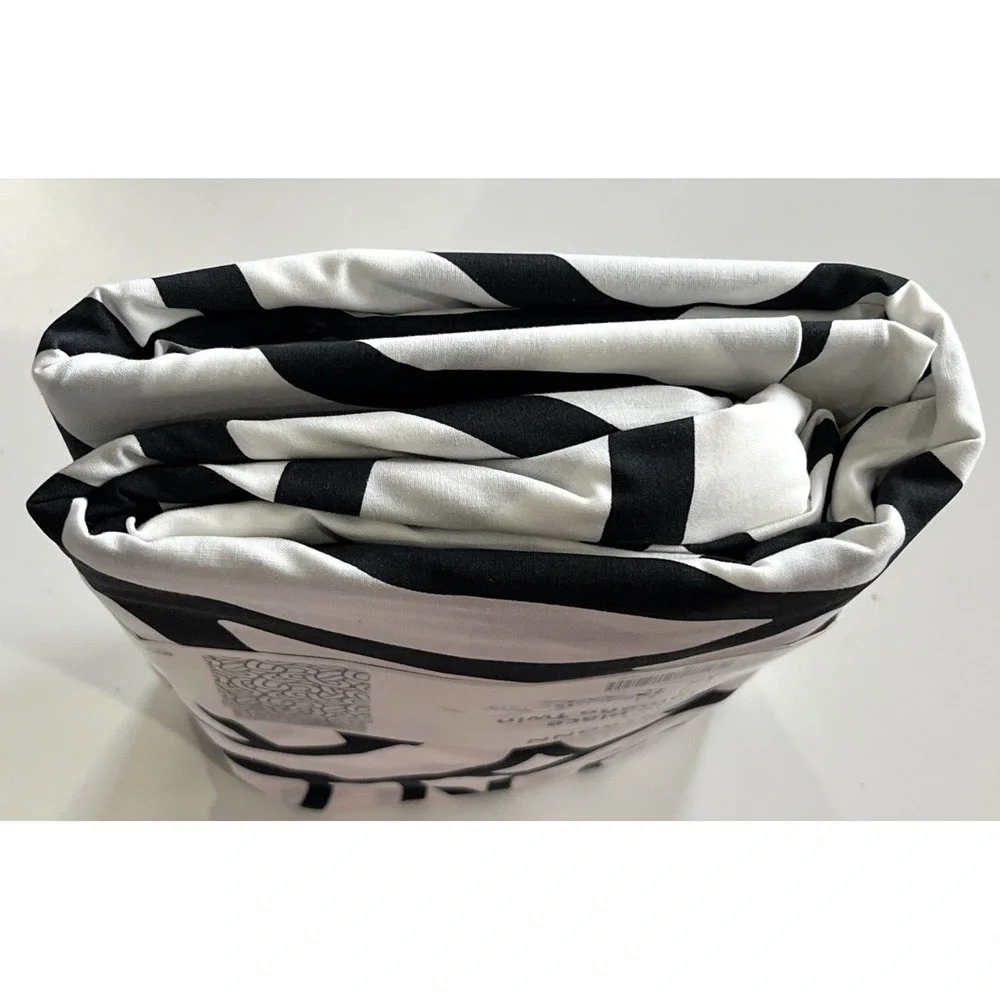 Ikea Sotronn Twin Duvet Cover with Pillowcase white/black/patterned New